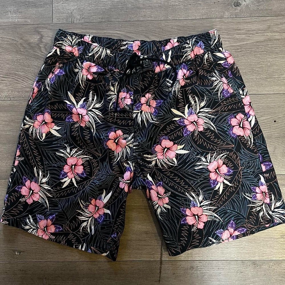 Empire shorts